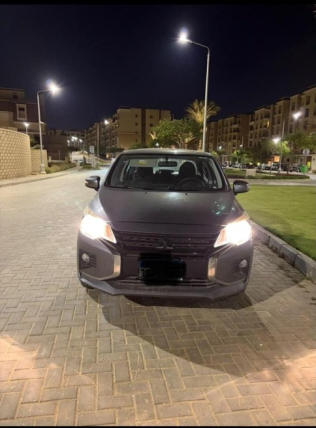 Mitsubishi Attrage 2023 Silver Automatic Used for Sale in Cairo