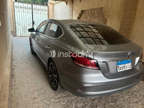 MG 6 2024 Dark Gray Automatic Used for Sale in Al Shorouk - 6