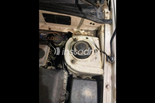 Hyundai Accent 2005 White Manual Used for Sale in Zagazig - 8