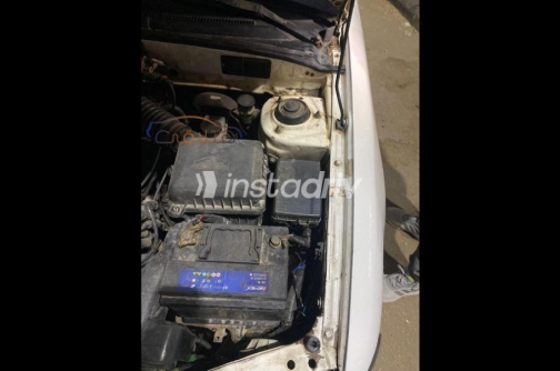 Hyundai Accent 2005 White Manual Used for Sale in Zagazig - 9