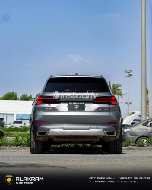 BMW X5 2024 Gray Automatic Used for Sale in 6 October - 3
