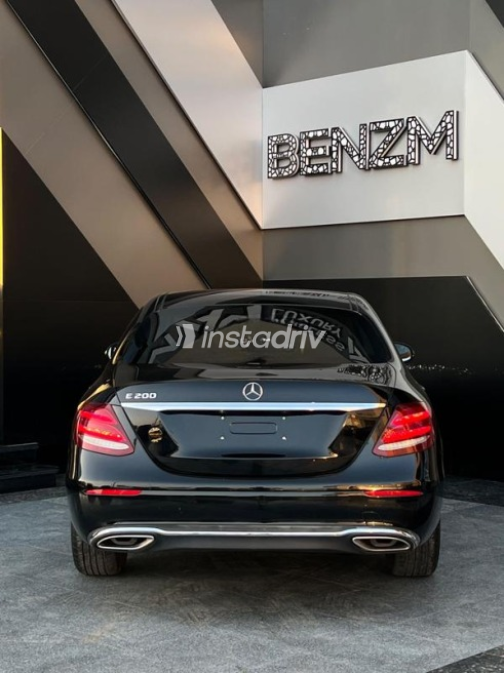 Mercedes E 200 2019 Black Automatic Used for Sale in Cairo - 8