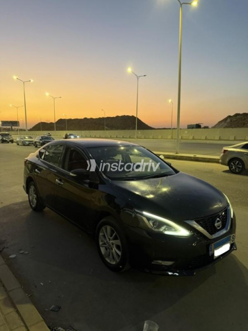 Nissan Sentra 2021 Black Automatic Used for Sale in Cairo - 1