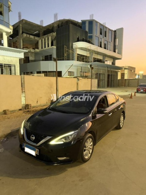 Nissan Sentra 2021 Black Automatic Used for Sale in Cairo - 4