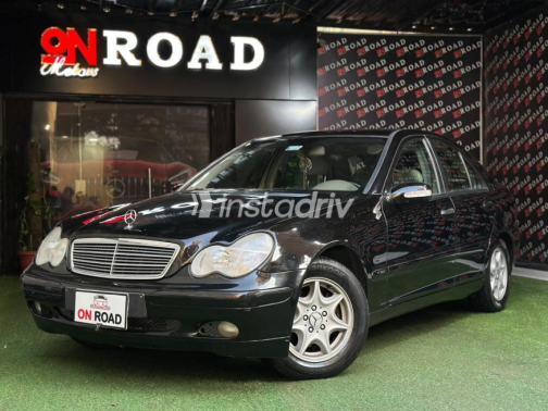 Mercedes C 180 2002 Black Automatic Used for Sale in Nasr city - 1
