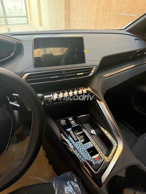 Peugeot 3008 2024 White Automatic Used for Sale in Greater Cairo ( Cairo + Giza) - 4