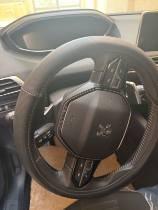 Peugeot 3008 2024 White Automatic Used for Sale in Greater Cairo ( Cairo + Giza)