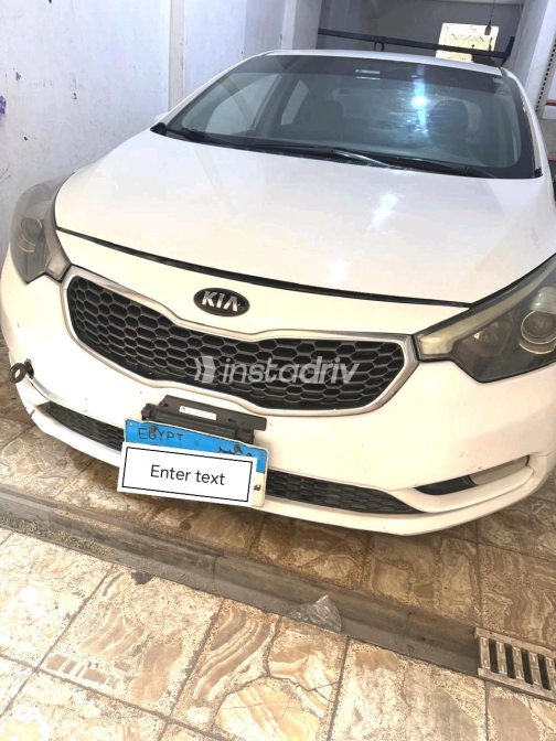 Kia Cerato 2015 White Automatic Used for Sale in Greater Cairo ( Cairo + Giza) - 5