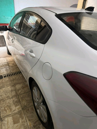Kia Cerato 2015 White Automatic Used for Sale in Greater Cairo ( Cairo + Giza)