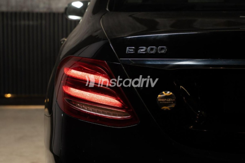 Mercedes E 200 2019 Black Automatic Used for Sale in Cairo - 8