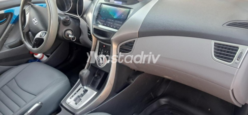 Hyundai Elantra MD 2012 Blue Automatic Used for Sale in Cairo - 10