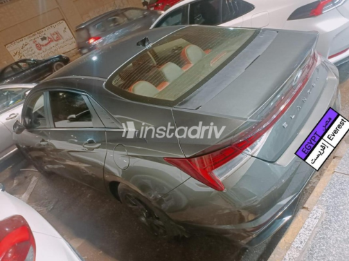 Hyundai Elantra 2021 Gray Automatic Used for Sale in El Haram - 2