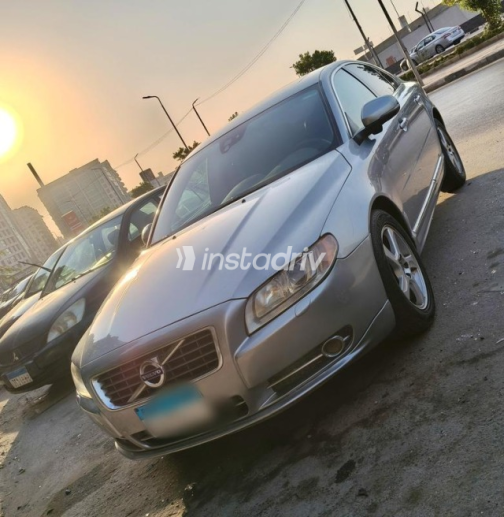 Volvo S80 2013 Silver Automatic Used for Sale in Maadi - 1