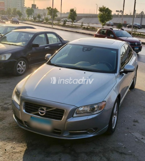 Volvo S80 2013 Silver Automatic Used for Sale in Maadi - 7