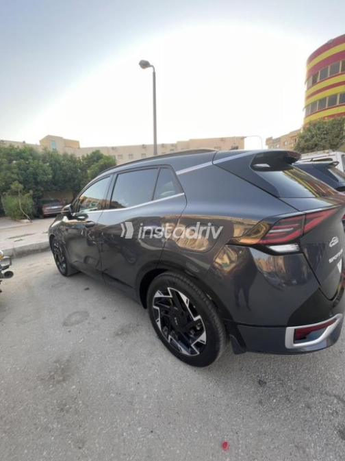 Kia Sportage 2024 Gray Automatic Used for Sale in Obour City - 5