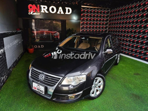 Volkswagen Passat 2006 Black Automatic Used for Sale in Nasr city - 1
