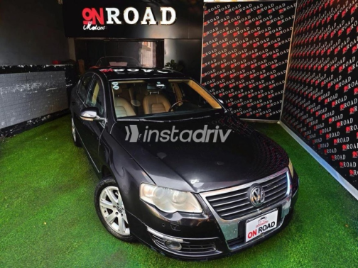 Volkswagen Passat 2006 Black Automatic Used for Sale in Nasr city - 6