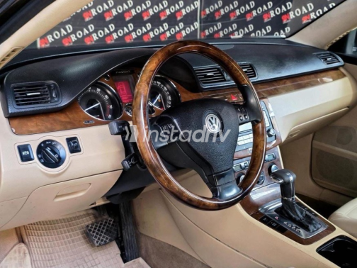 Volkswagen Passat 2006 Black Automatic Used for Sale in Nasr city - 10