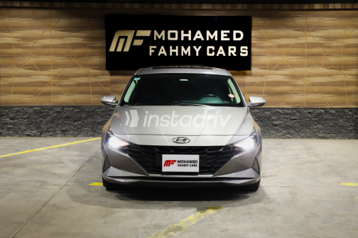 Hyundai Elantra CN7 2021 White Automatic Used for Sale in Greater Cairo ( Cairo + Giza) - 1