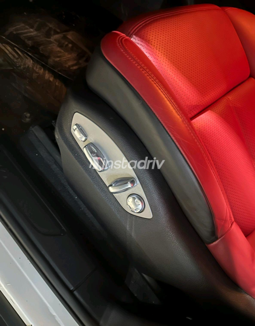 Porsche Macan 2021 Gray Automatic Used for Sale in Greater Cairo ( Cairo + Giza) - 3