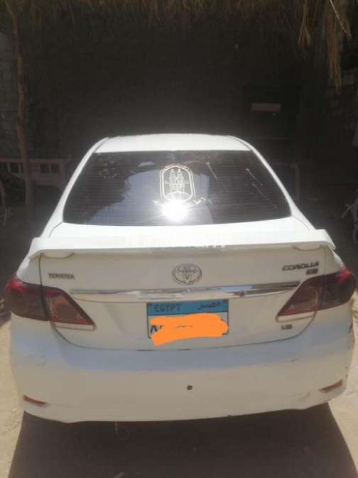 Toyota Corolla 2013 White Automatic Used for Sale in Sohag - 4