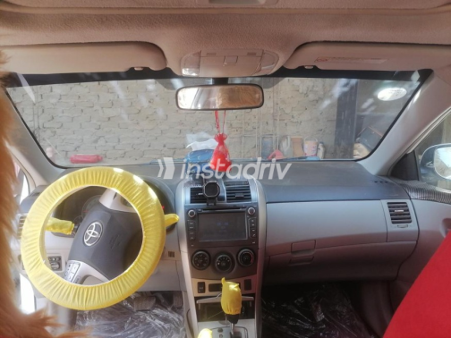 Toyota Corolla 2013 White Automatic Used for Sale in Sohag - 6