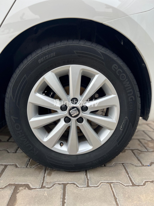 Seat Ibiza 2021 White Automatic Used for Sale in Greater Cairo ( Cairo + Giza) - 4