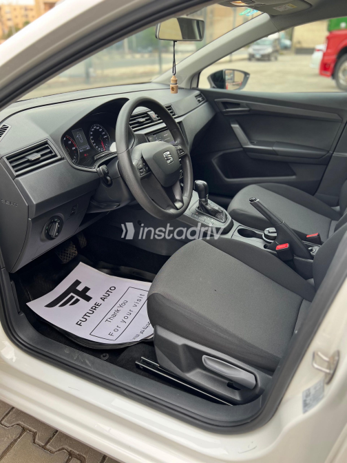 Seat Ibiza 2021 White Automatic Used for Sale in Greater Cairo ( Cairo + Giza) - 10