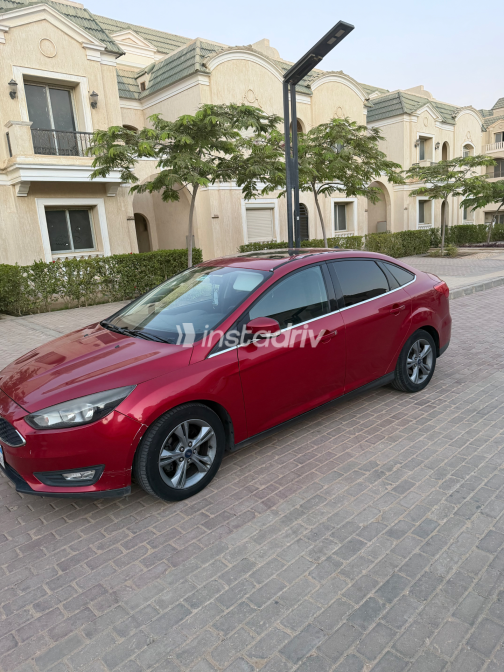Ford Focus 2018 Red Automatic Used for Sale in Greater Cairo ( Cairo + Giza) - 9