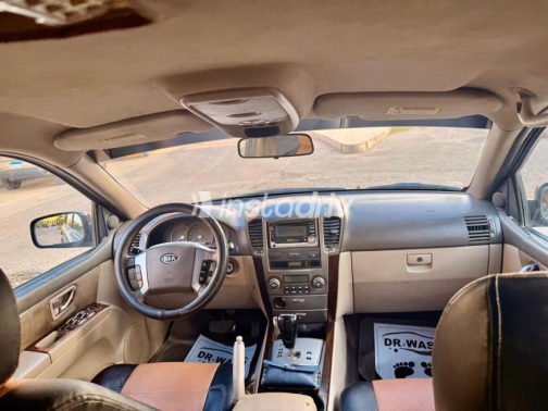 Kia Sorento 2007 Black Automatic Used for Sale in Maadi - 6