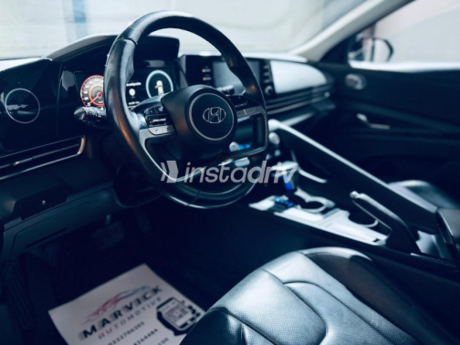 Hyundai Elantra CN7 2022 Black Automatic Used for Sale in Cairo - 6