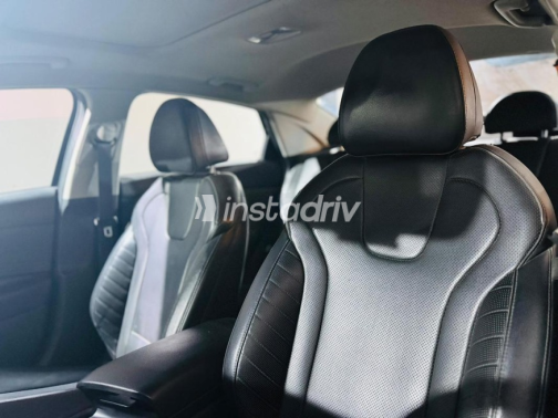 Hyundai Elantra CN7 2022 Black Automatic Used for Sale in Cairo - 7