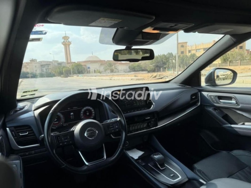 Nissan Qashqai 2022 Black Automatic Used for Sale in Cairo - 4