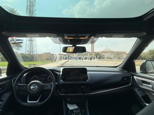 Nissan Qashqai 2022 Black Automatic Used for Sale in Cairo - 8
