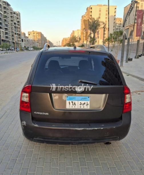 Kia Carens 2013 Brown Automatic Used for Sale in Nasr city - 8
