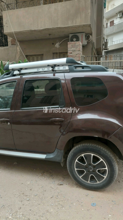 Renault Duster 2018 Brown Automatic Used for Sale in Greater Cairo ( Cairo + Giza) - 4