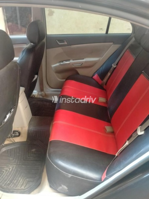 Geely Emgrand 7 2015 Black Manual Used for Sale in El Mahalla - 2