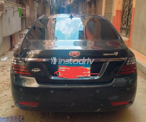 Geely Emgrand 7 2015 Black Manual Used for Sale in El Mahalla - 4