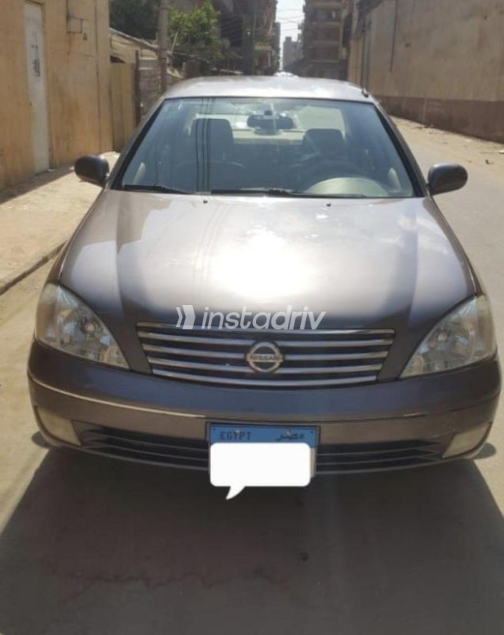 Nissan Sunny 2012 White Automatic Used for Sale in Sheikh Zayed City - 1