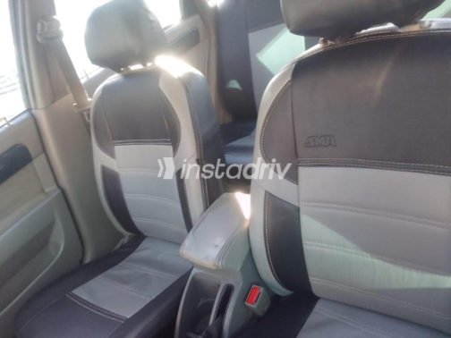 Chevrolet Optra 2011 Silver Automatic Used for Sale in El Senbellawein - 3