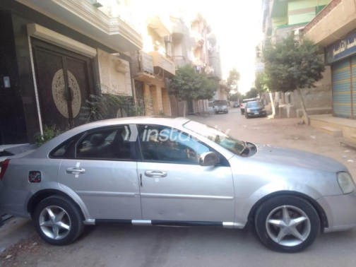 Chevrolet Optra 2011 Silver Automatic Used for Sale in El Senbellawein - 7