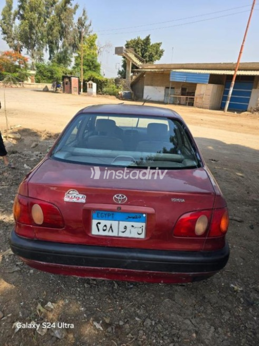 Toyota Corolla 2000 Red Automatic Used for Sale in Monufia - 7