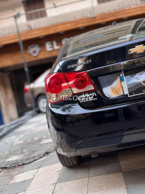 Chevrolet Cruze 2010 Black Automatic Used for Sale in Cairo - 7