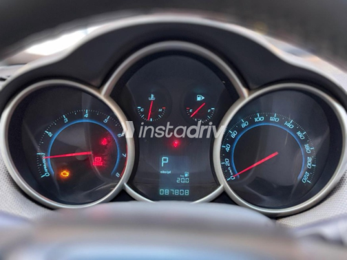 Chevrolet Cruze 2010 Black Automatic Used for Sale in Cairo - 10