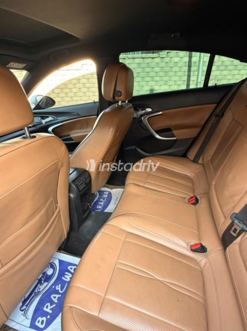 Opel Insignia 2017 Gray Automatic Used for Sale in Cairo - 4