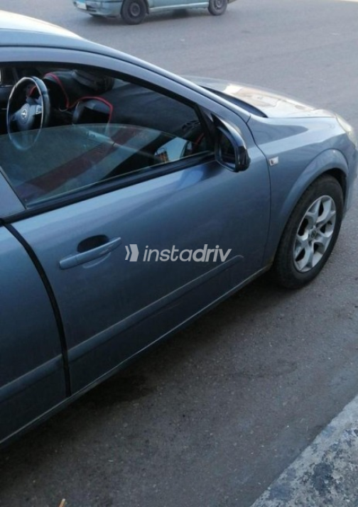 Opel Astra 2007 Silver Automatic Used for Sale in Sharqia - 6