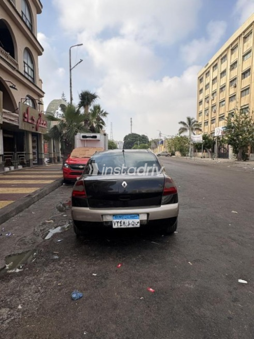 Renault Megane 2005 Black Automatic Used for Sale in Alexandria - 4