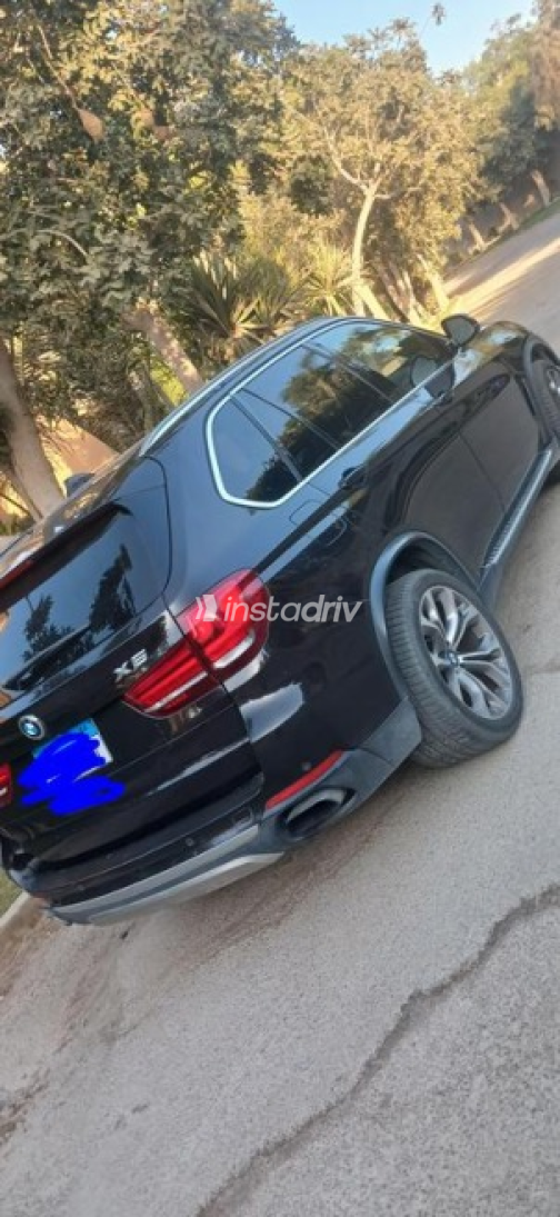 BMW X5 2017 Black Automatic Used for Sale in Sheikh Zayed City - 8