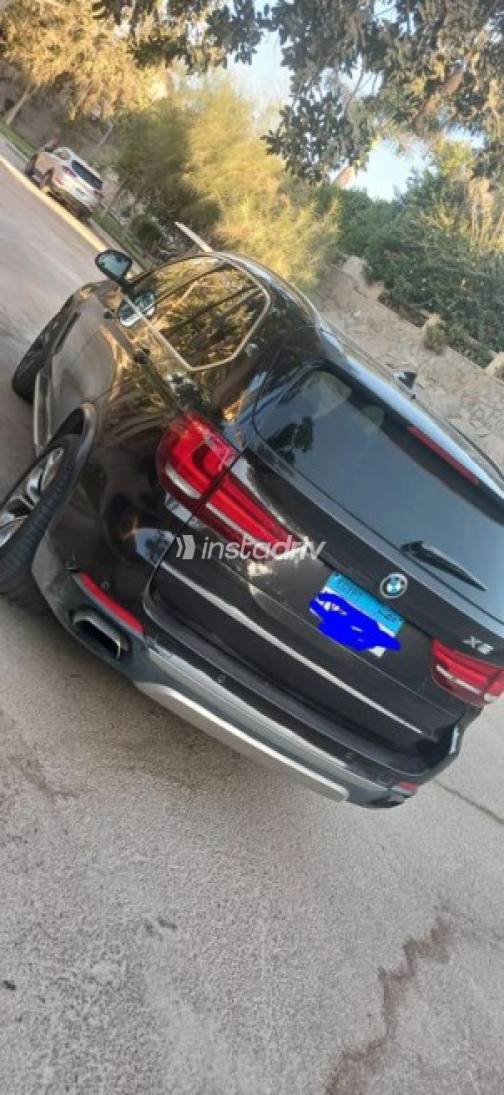BMW X5 2017 Black Automatic Used for Sale in Sheikh Zayed City - 9