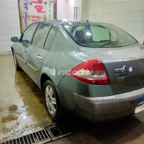 Renault Megane 2006 Green Automatic Used for Sale in Cairo - 2